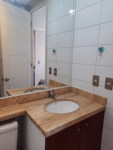 Remate Departamento Amoblado, Santiago. (72234)
