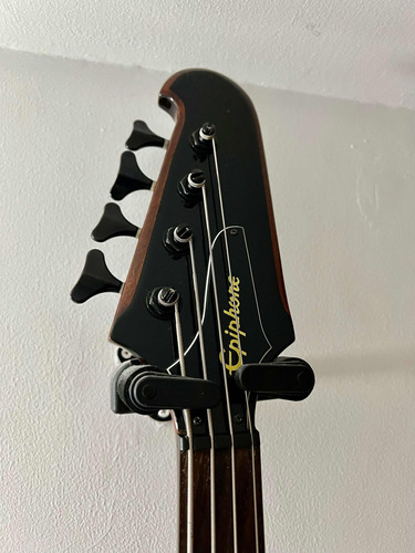 Bajo EpiPhone Thunderbird 4 Cuerdas