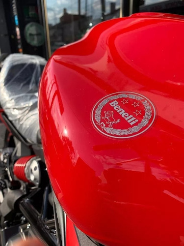 Benelli 302s Duomo Motos