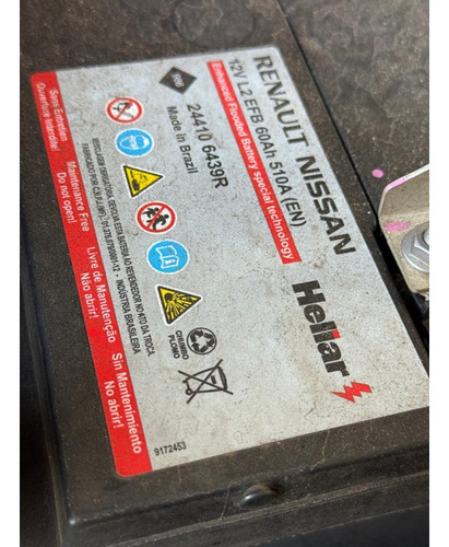 Renault Kwid 1.0 12V SCE FLEX OUTSIDER MANUAL