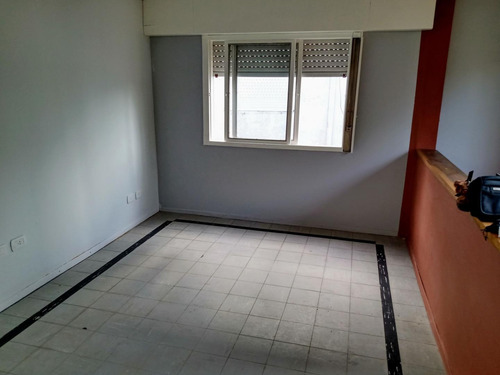 Imagen 2 de 19 de Lindo Ph En 1er Piso 2 Dorm Con Patio En Pb