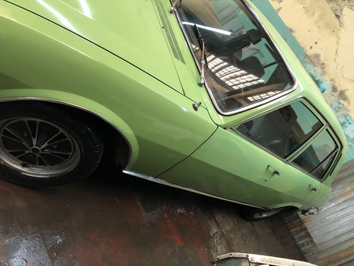 Peugeot 504