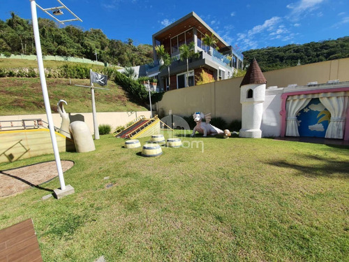 Imagem 15 de 15 de Casa, Alto Padrão, Cond. Fechado, Decorado, Bc - Mca-161