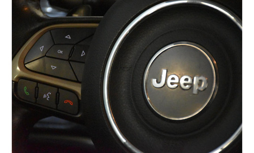 Jeep Renegade Renegade 1.8 16V FLEX LONGITUDE 4P AUTOMÁTICO