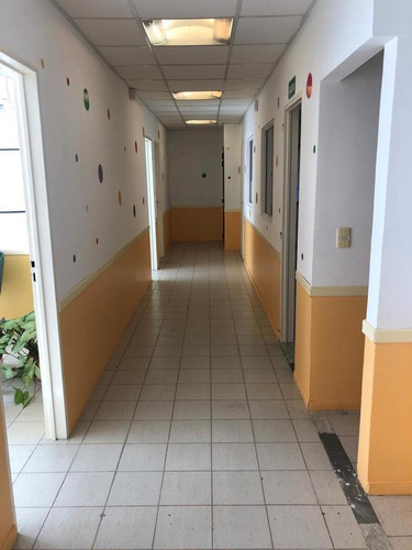 Imagen 3 de 10 de Oficina En Venta Con Excelente Ubicacion En El Centro De San Miguel Paunero 1432