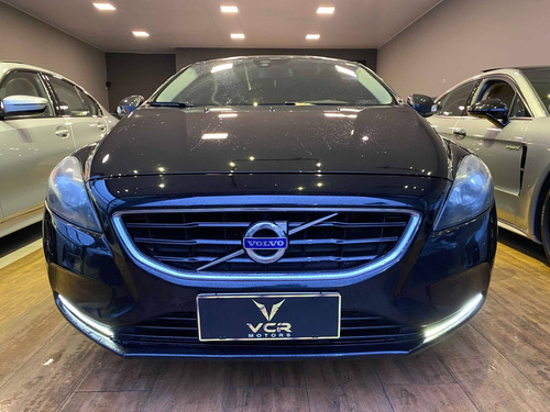 Imagem 6 de 13 de Volvo V40 2.0 T4 Dynamic Turbo Gasolina 4p Automático