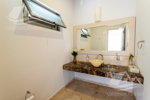 Casa En Venta En Cancún Cesm 12 B-jvkg1319
