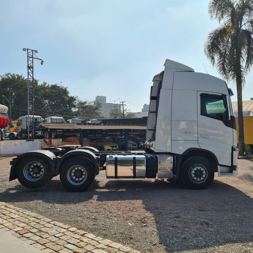 Imagem 14 de 15 de Caminhão Volvo Fh 500 Cavalo Trucado 6x2 Ishift 2020 Fh460