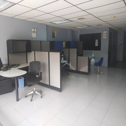Imagen 2 de 7 de Local - Edificio Av. Intercomunal Sierra Maestra