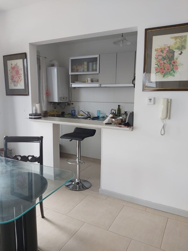 Tu Mejor Inversión! Departamento 2 Dormitorios Con Cochera Céntrico Puerto Madryn Chubut