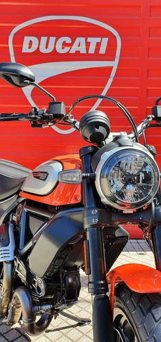 Imagen 10 de 15 de Scrambler Icon Naranja 0km 2022 Ducati Rosario