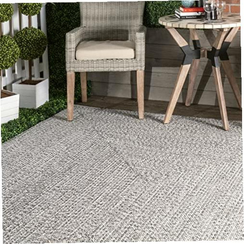 Tapete trançado Nuloom Wynn para uso interno/externo, 2 pés, cinza claro/sal e pimenta