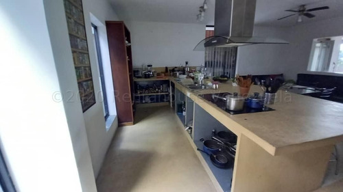 Imagen 8 de 16 de Casa En Venta