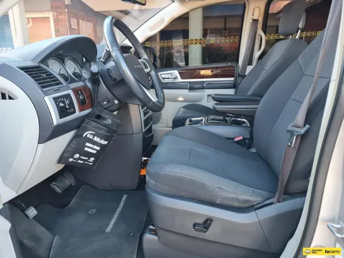 Chrysler Town & Country 3.8cc At Aa 4x2