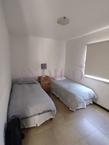 Muy Buena Casa En Alquiler A Pasitos Del Agua En Montoya, 5 Dormitorios .- Ref: 208