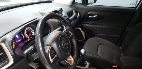 Imagen 6 de 23 de Jeep Renegade Sport Manual Romera Usados Tandil