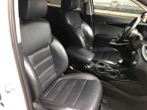 Imagen 12 de 13 de Kia Sorento 2019 Ex