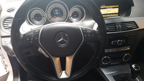 Imagen 9 de 15 de Mercedes-benz Clase C 1.8 C200 Avantgarde Cgi Blue Efficienc