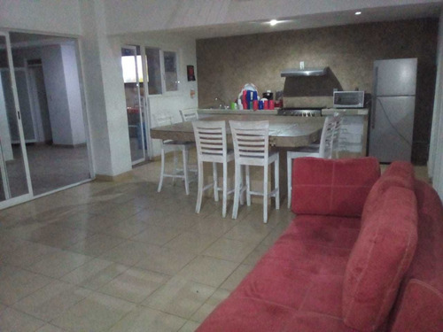 Casa En Tequesquitengo