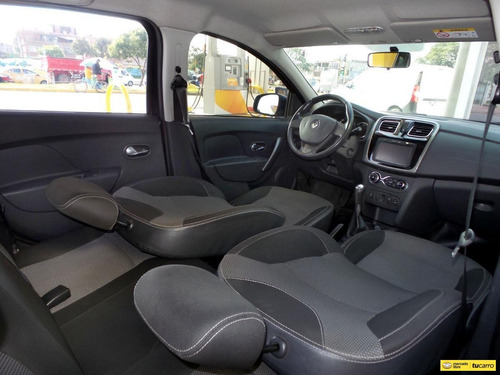 Imagen 14 de 15 de Renault Logan Privilege