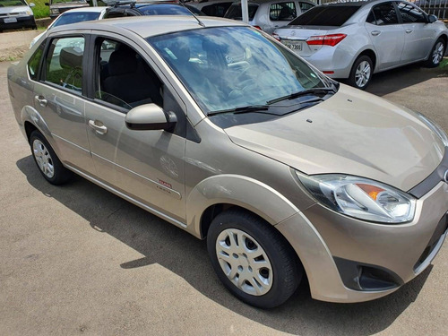 Ford Fiesta 1.6 Mpi Class Sedan 8v Flex 4p Manual 2013