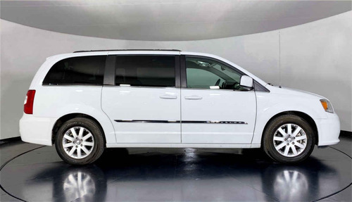 Imagen 4 de 15 de 108315 - Chrysler Town & Country 2016 Con Garantía