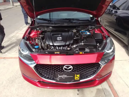 Mazda 2 Grand Touring LX