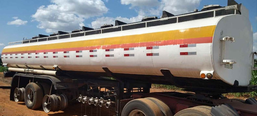 Imagem 2 de 3 de Carreta Semi-reboque Tanque Aço