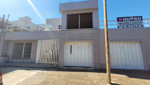 Casa En  Venta 4 Ambientes San Justo