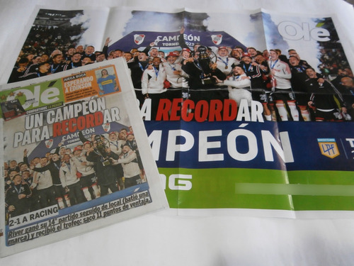 River Campeon Liga 2023 - Ole Y Poster Con La Copa (Usado)