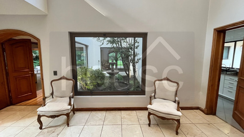 Exclusiva Casa En Sector Los Nogales De La Dehesa