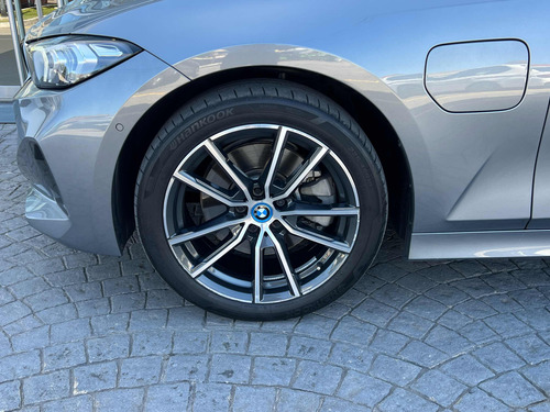 BMW Serie 3 2.0 330E Sedan Sportline