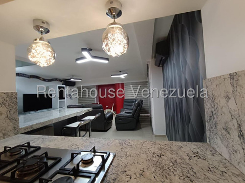 En Venta Apartamento En San Isidro Exclusivo Edificio Vista Panoramica Amoblado Pozo De Agua Cocina Ferrara 2 Estacionamiento Con Maletero Estef 25-13509