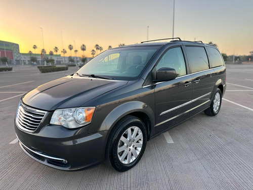 Chrysler Town & Country 3.6 Touring Piel Mt