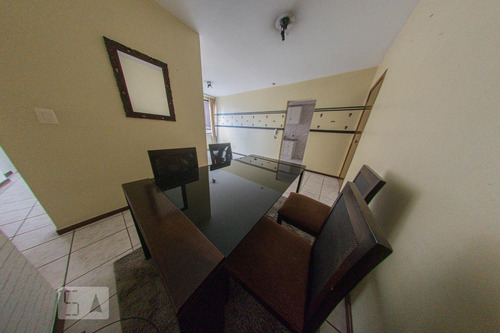 Imagem 7 de 15 de Apartamento Para Aluguel - Água Verde, 2 Quartos, 54 - 893013647