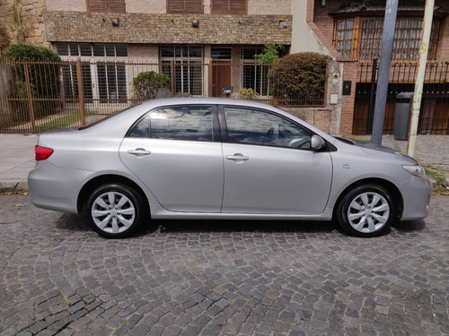 Toyota Corolla Xli 1.8 6mt