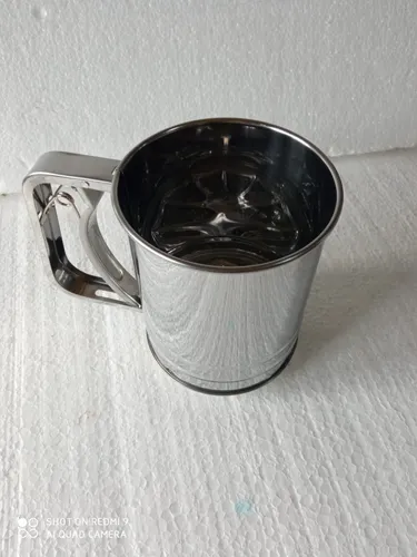 Tamizador Cernidor Inox Tipo Taza Con Gatillo 9,5x13 Cms