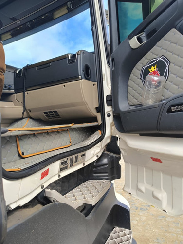 Scania R440 6x2 Highline 2018 - Tvg Caminhões