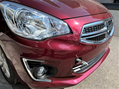 Dodge Attitude Sxt 2018