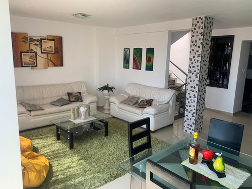 Imagen 4 de 12 de Townhouse En Venta Lomas Del Este Valencia 215 Metros. Código 438990