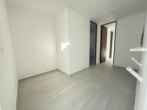 Casa En Venta Merida, En Privada, Con 562 Mt De Construccion