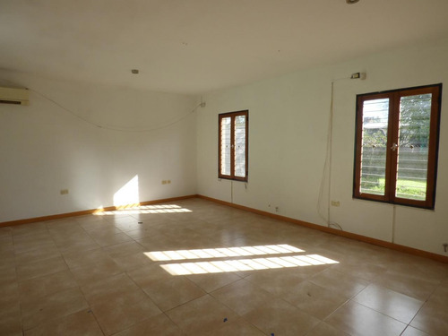 Imagen 12 de 24 de Casa En Venta En City Bell Calle 467 Esq 30 - Dacal Bienes Raices