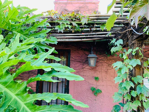 Casa En Venta En Villa Allende. Una Casa Con Historia, Vista A Las Sierras Cordobesas