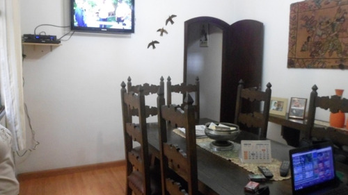 Imagem 7 de 21 de Sobrado Com Suíte E Edícula - R$ 750.000,00 - Reo116879
