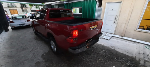 Imagen 4 de 10 de Toyota 2019 Hilux L/16 2.4 Dc 4x2 Tdi Sr