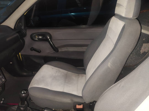 Imagen 7 de 7 de Chevrolet Corsa Speed 1.6 2006
