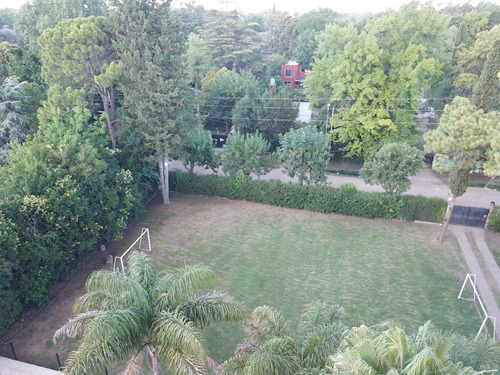 Alquiler Casa Quinta En Zona Norte (sol, Parque, Pileta, Quincho, Parrilla, Cancha De Fútbol)