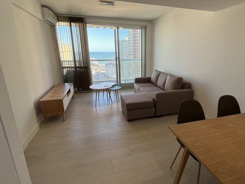 Imagen 3 de 10 de Venta Departamento Con Vista Al Mar. Zona La Perla