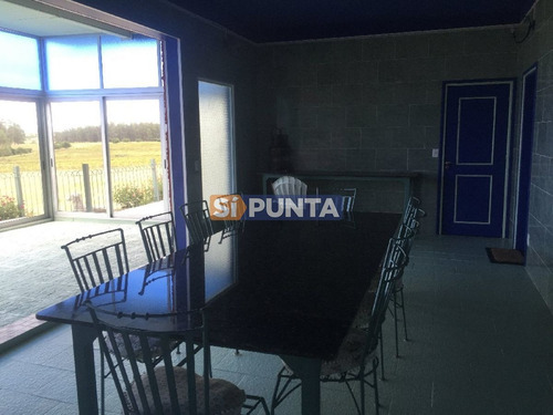 Imagen 10 de 30 de Chacra 5 Has En Muy Cerca De Punta Ballena A Pocos Km De La Ruta 9 Y De La Ruta 12 Cuenta Con Muy Buena Casa. Consulte!!!!!!!