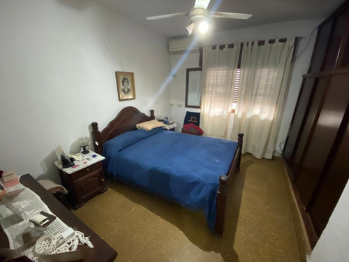 Imagen 4 de 14 de En Venta! Importante Propiedad Con 2 Locales En Moreno Centro (lado Norte) | Calle Dorrego Entre Bouchard Y Maipu